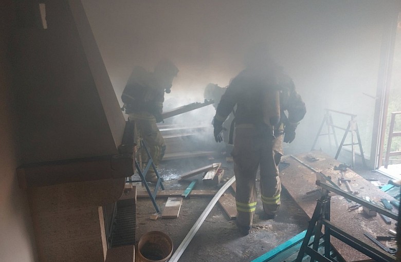 Pożar budynku mieszkalnego w Międzybrodziu Bialskim