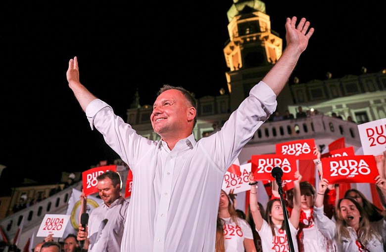 Andrzej Duda wygrywa wybory prezydenckie. Sondażowe wyniki 