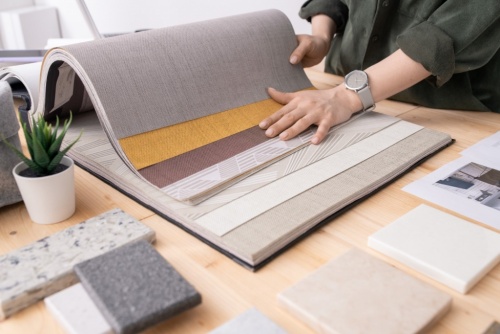 Tapety wracają do łask – nowoczesne tapety geometryczne i strukturalne